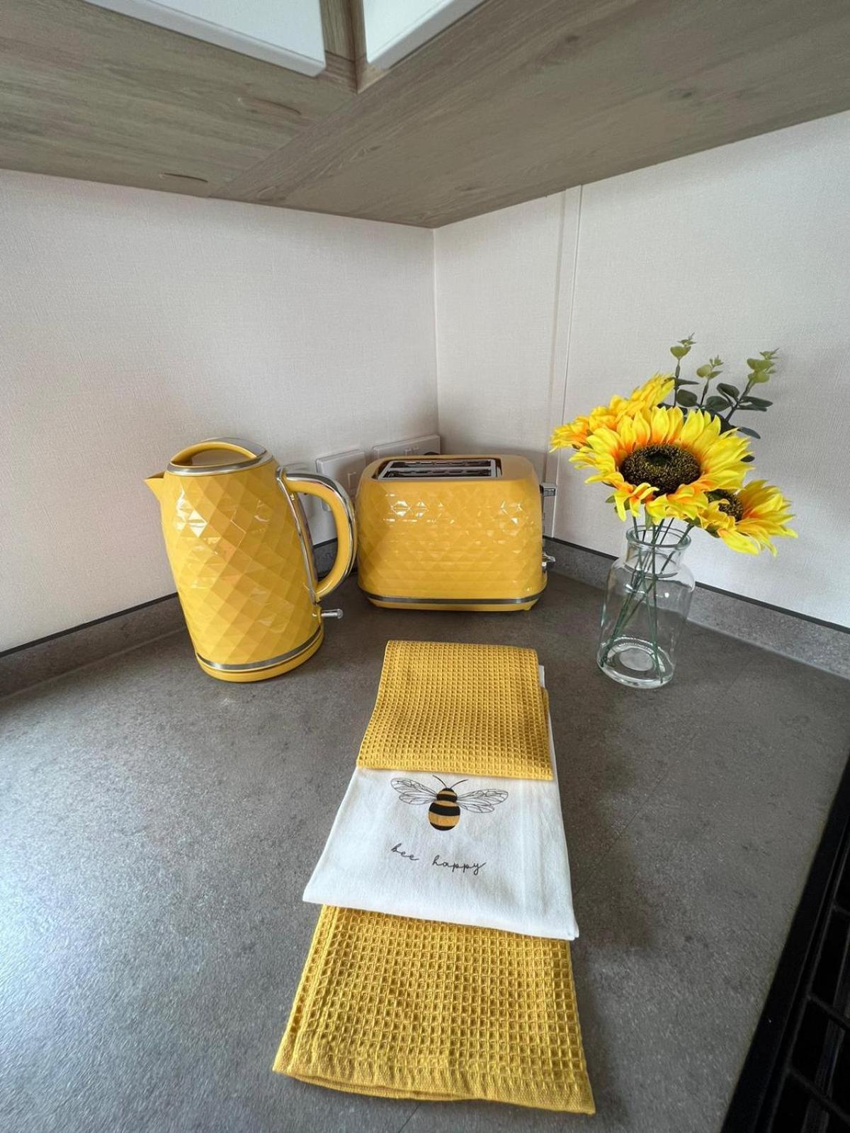 Luxurious Three Bedroom Caravan Jaywick Sands Luaran gambar